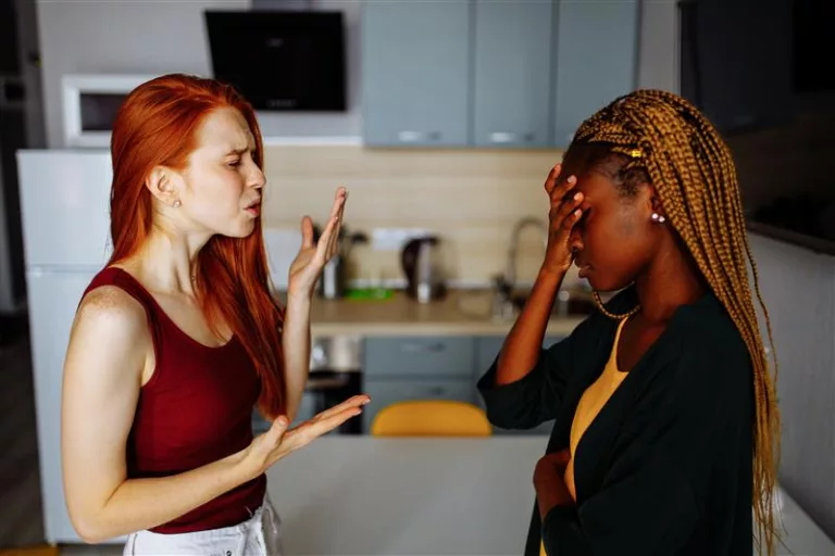 Seeing Red Flags with a Friend’s Partner? Here’s What You Can Do